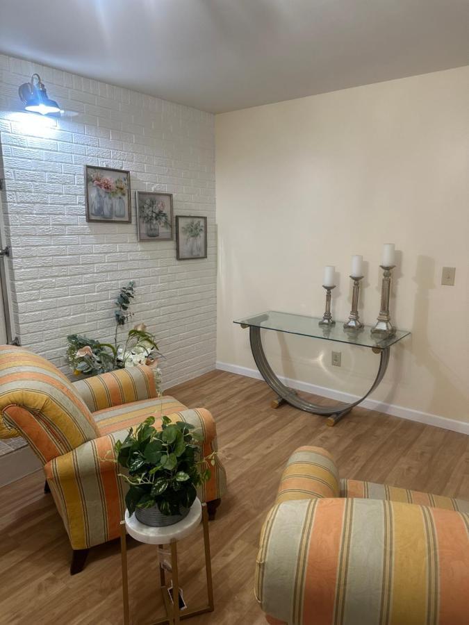 Cheerful, Cozy Spa Restful Place Parsons エクステリア 写真